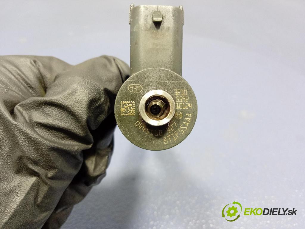 Opel Insignia 2011 vstřikovač 0445110327