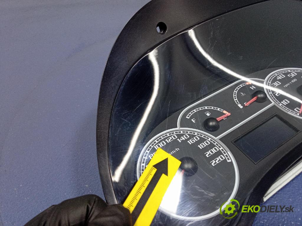 Fiat Albea 2006 Přístrojová deska 51737369