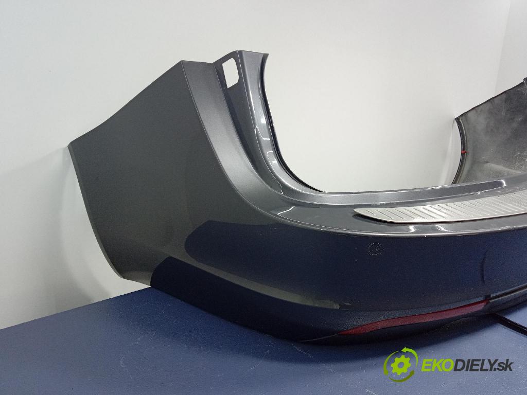 Opel Insignia 2011 nárazník Zad: