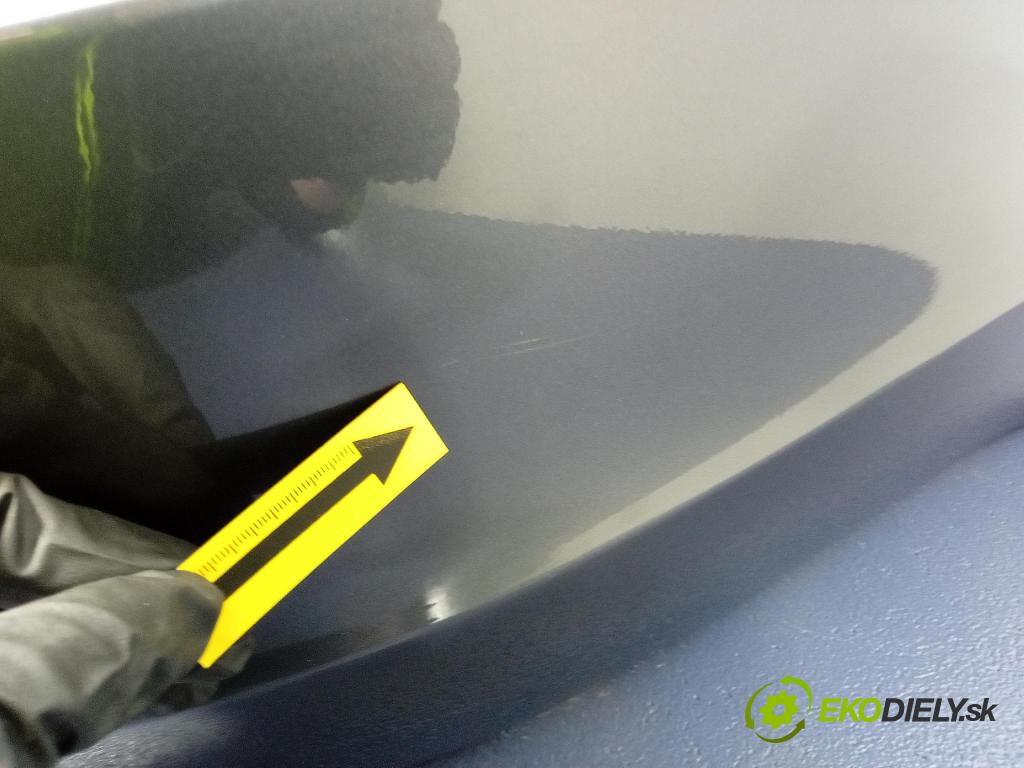 Opel Insignia 2011 nárazník Zad: