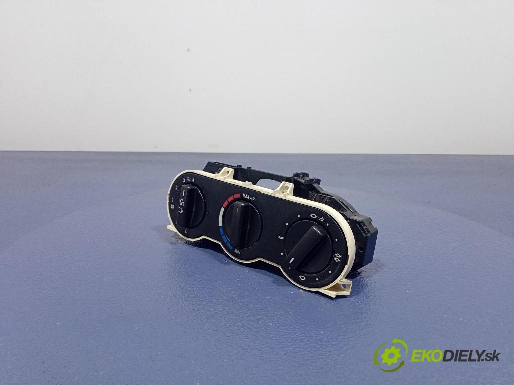 Mercedes Vito 1998 Přepínač Klimatizace: Proud vzduchu 133302Z