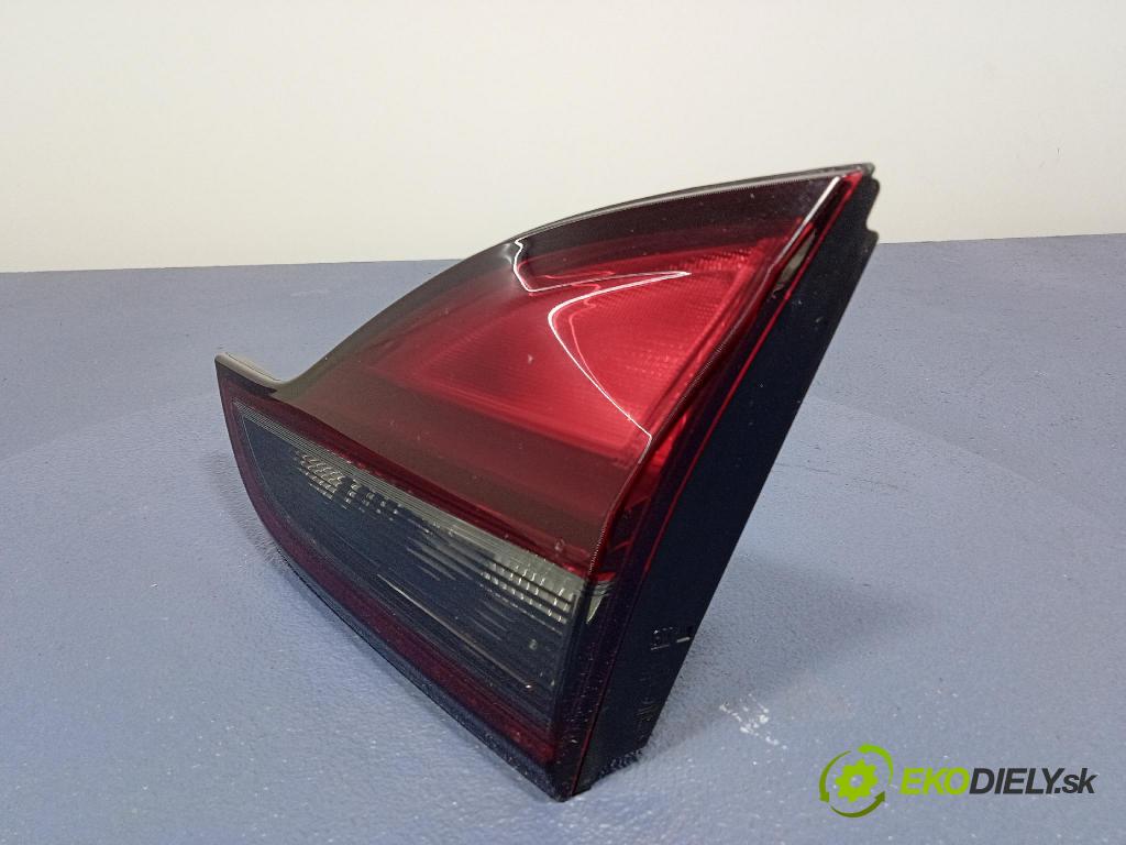 Opel Zafira 2016 světlo Zad: Práva: Uvnitř 39028597BN8