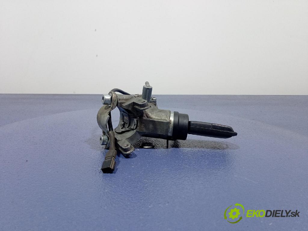 Mercedes Vito 1998 Spínač zapalování.