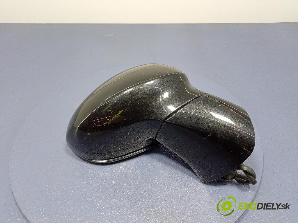 Opel Zafira 2016 zpětné zrcátko prave