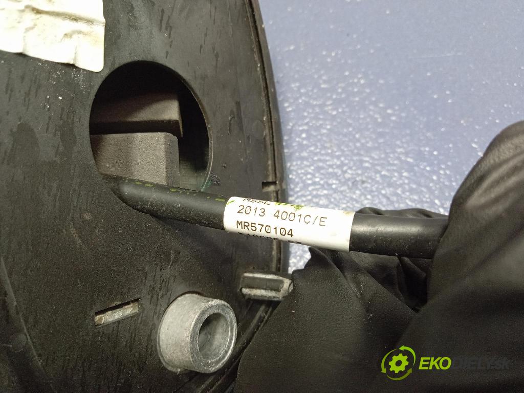 Opel Zafira 2016 zpětné zrcátko prave 