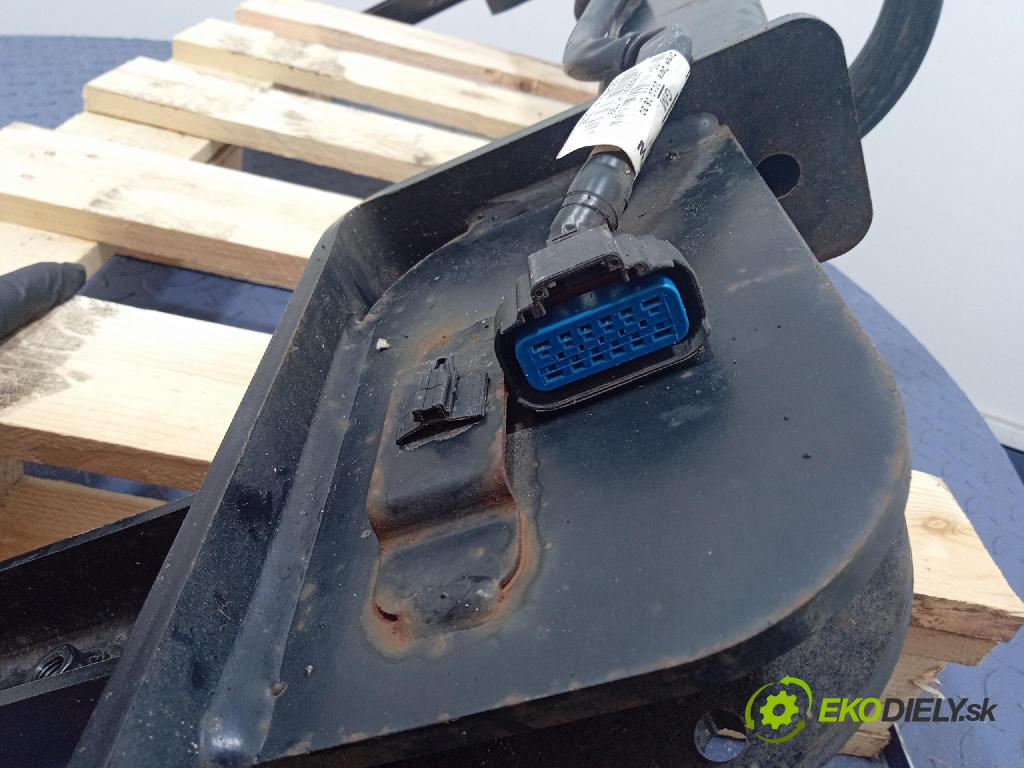 Opel Zafira 2016 oko Do Přívěsy 314354