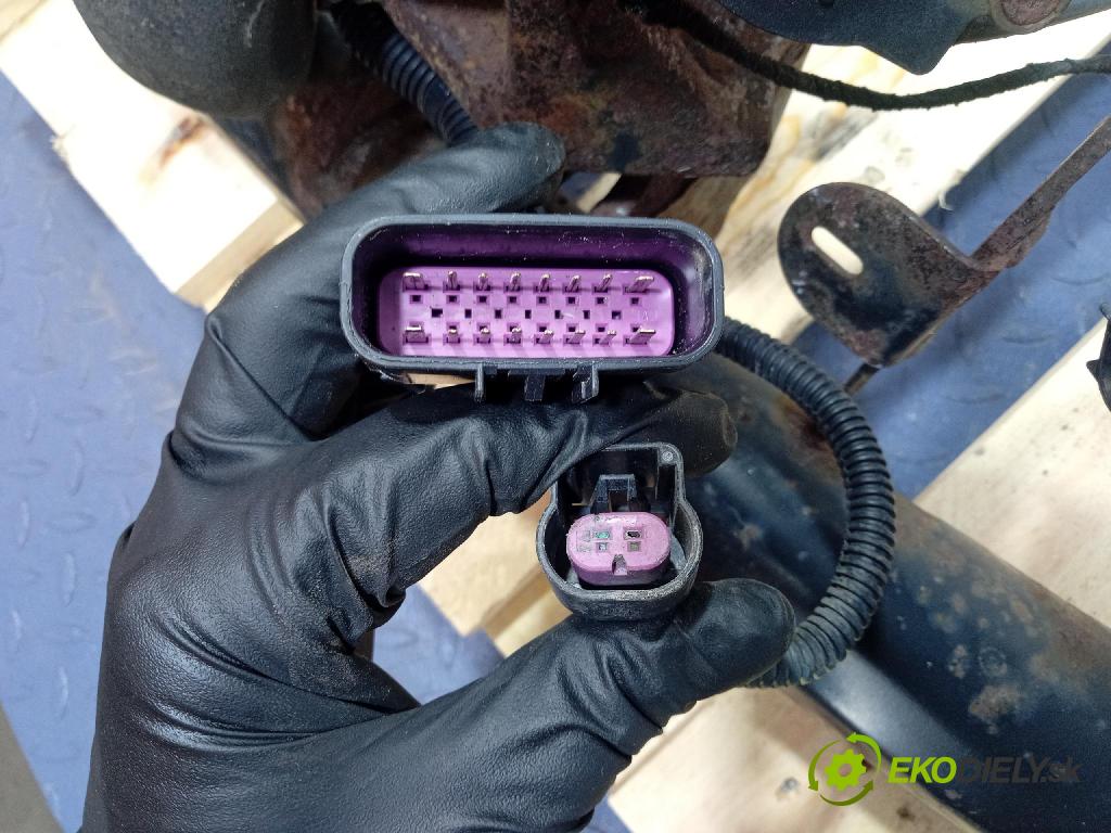 Opel Insignia 2011 oko Do Přívěsy 13235172