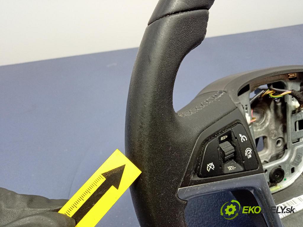 Opel Zafira 2016 volant 13351029