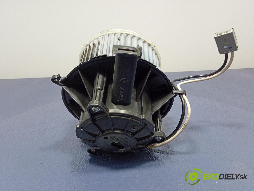 Opel Zafira 2016 ventilátor Vzduch: U7253002