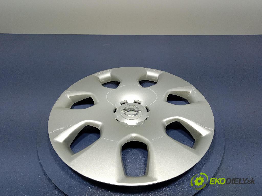 Opel Zafira 2016 puklica kola: 13267802