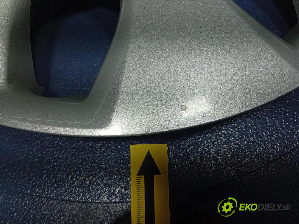 Opel Zafira 2016 puklica kola: 13267802