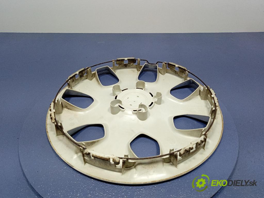 Opel Zafira 2016 puklica kola: 13267802