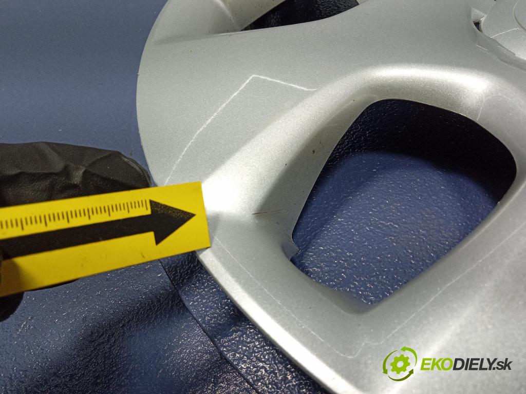 Opel Zafira 2016 puklica kola: 13267802