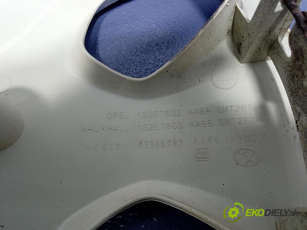 Opel Zafira 2016 puklica kola: 13267802