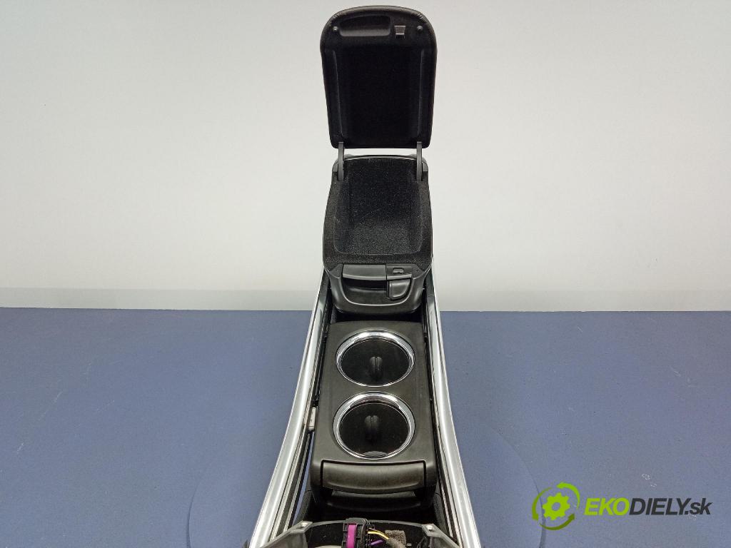 Opel Zafira 2016 Tunel: Střední: 13302492