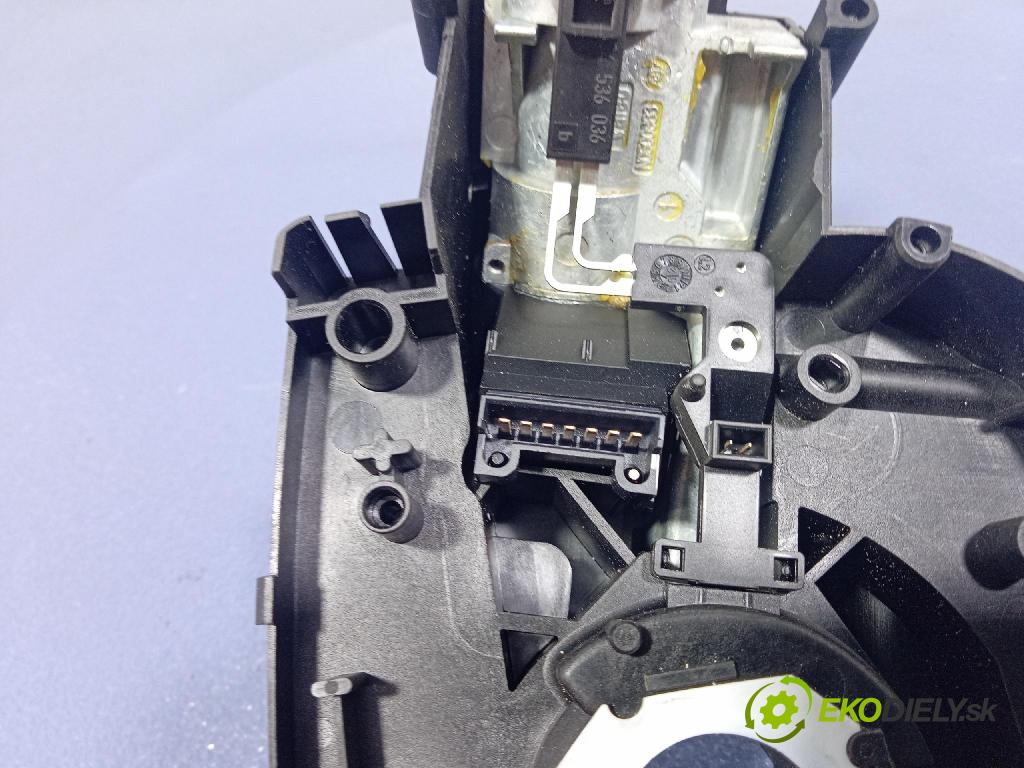 Opel Vectra 2002 Spínač zapalování. N0500983