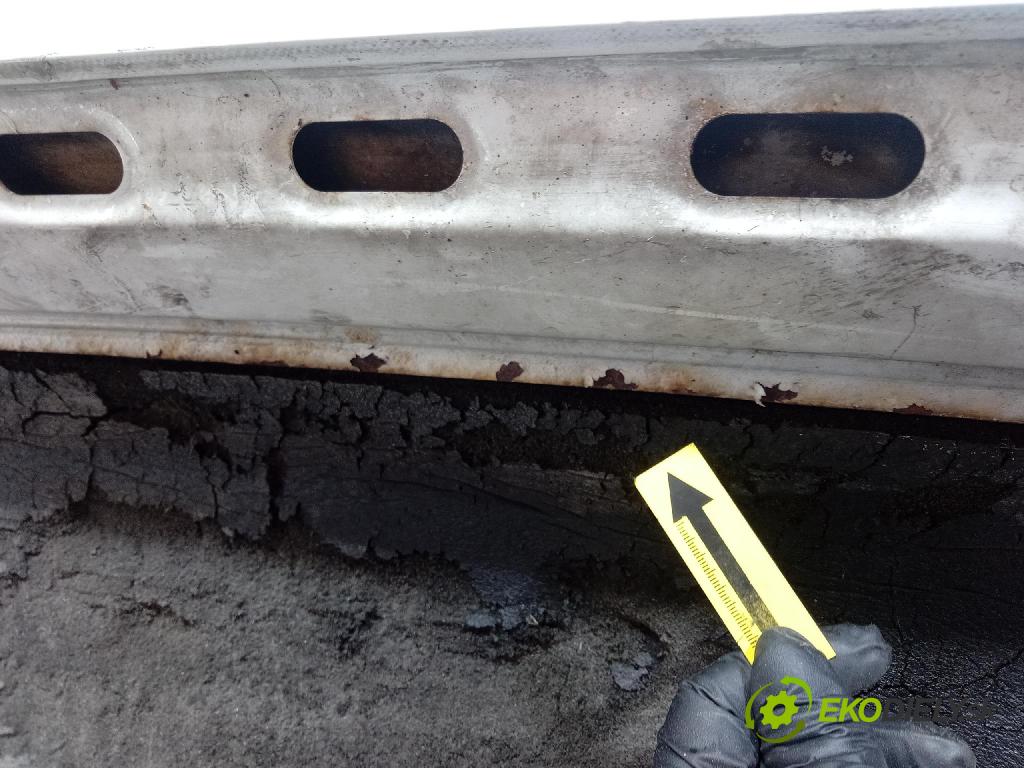 Mercedes 614d vario 1997 kapota přední: