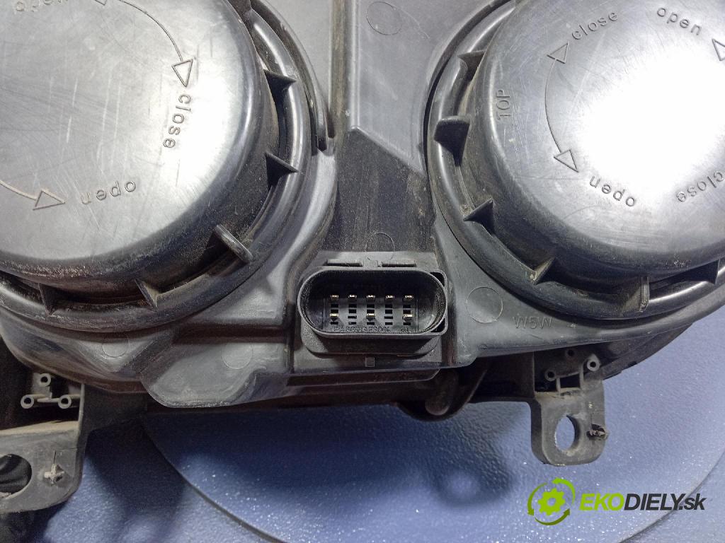 Fiat Doblo 2009 světlo v pravo: 661 1150R