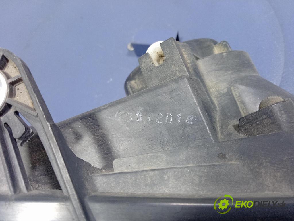 Fiat Doblo 2009 světlo v pravo: 661 1150R