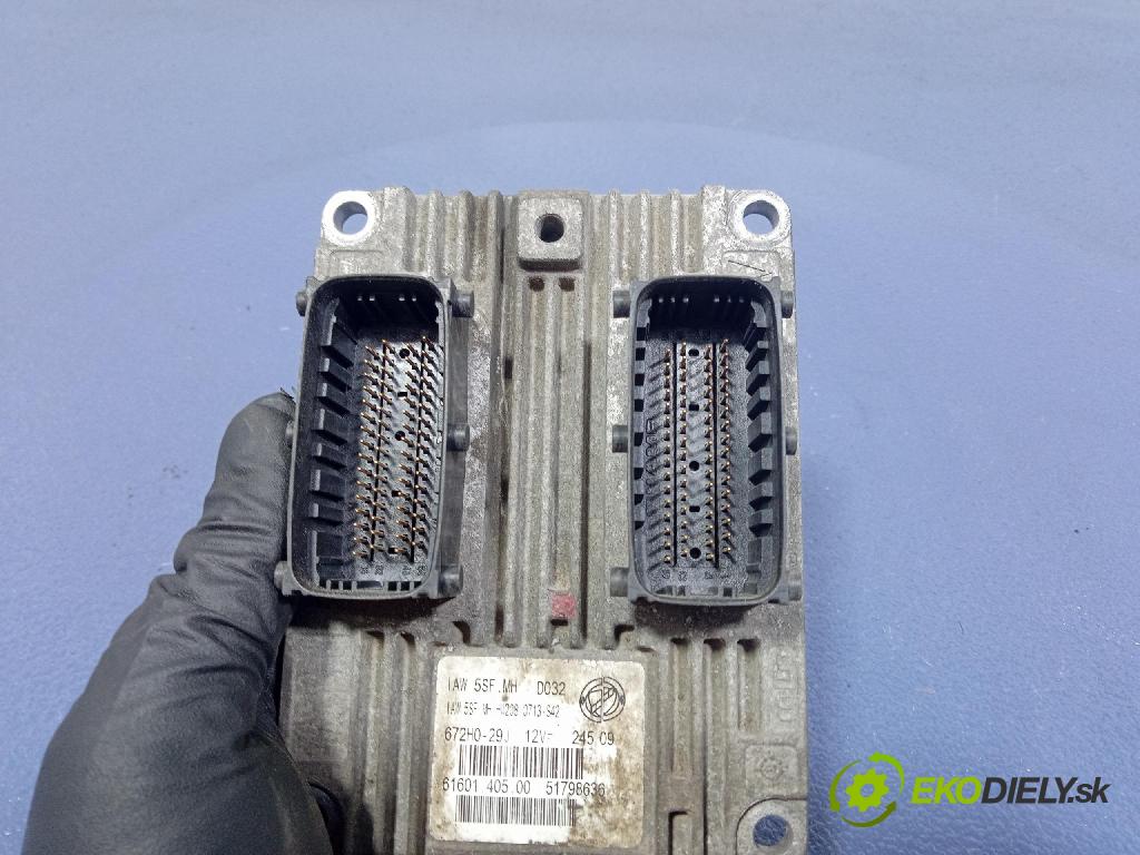 Fiat Doblo 2009 řídící jednotka Motor: 51798636