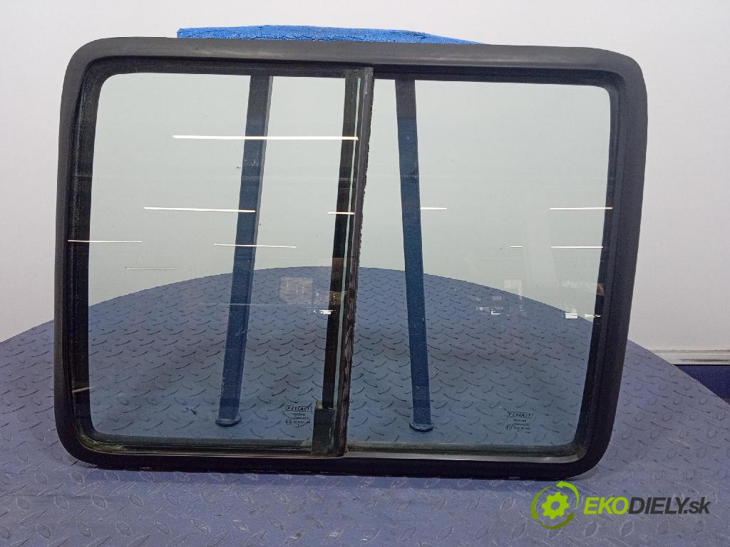 Fiat Doblo 2009 sklo Karosérie: Zad: