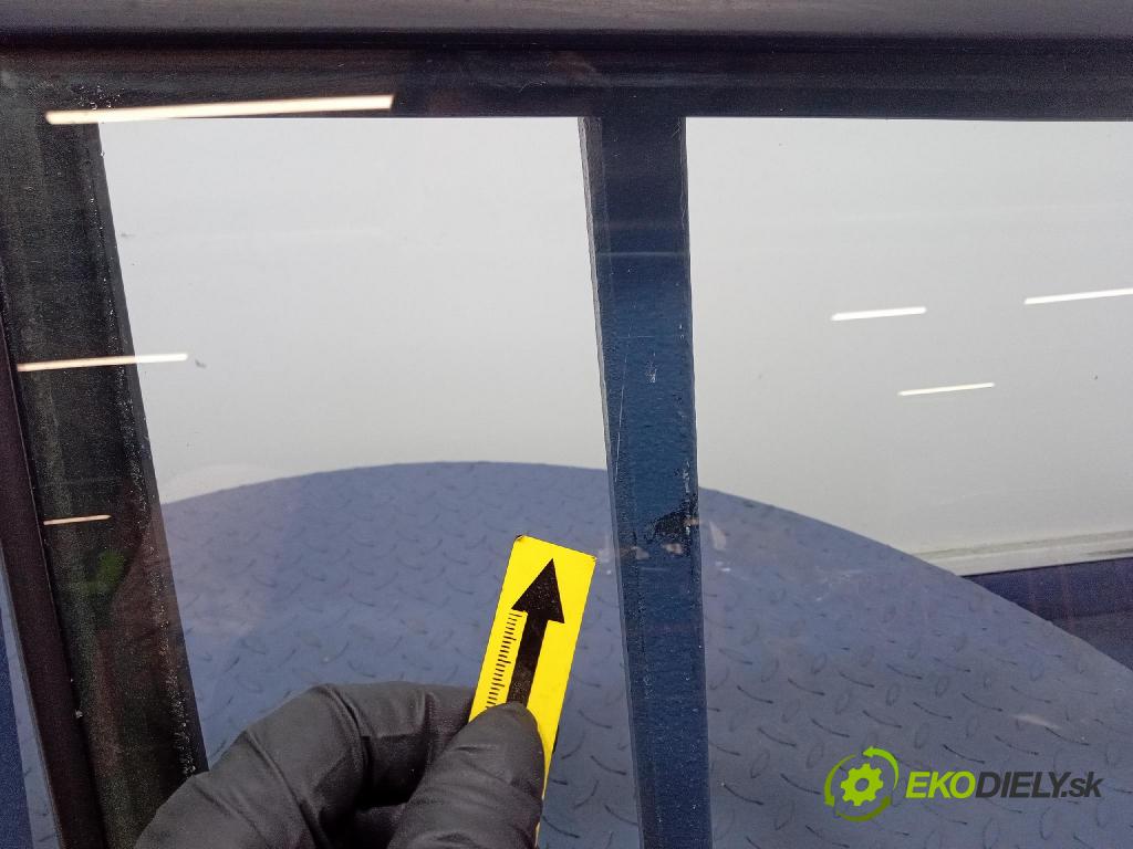 Fiat Doblo 2009 sklo Karosérie: Zad: