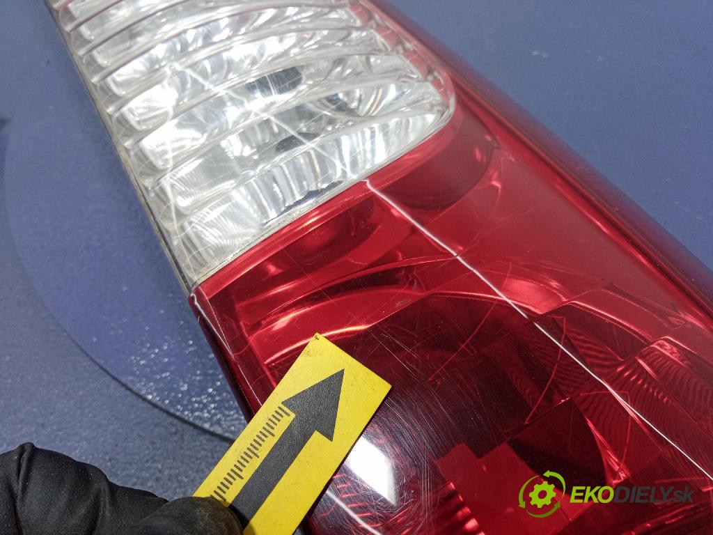 Fiat Doblo 2009 světlo Zad: Práva: Mimo: 51755144