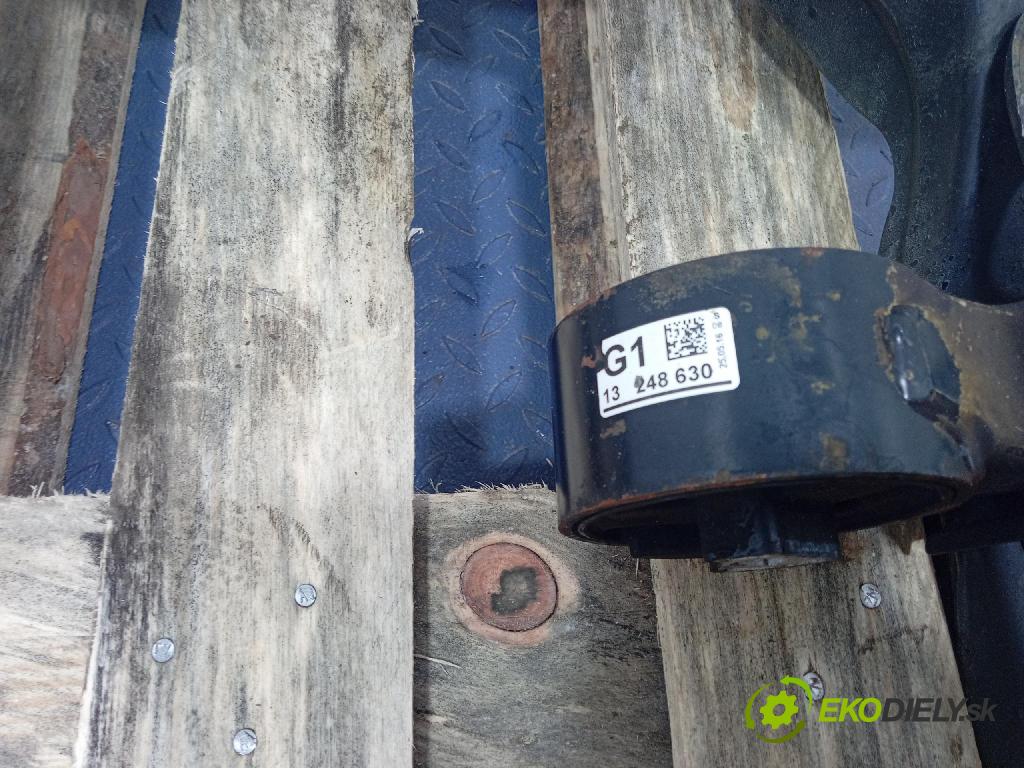 Opel Zafira 2016 přejít 13327070