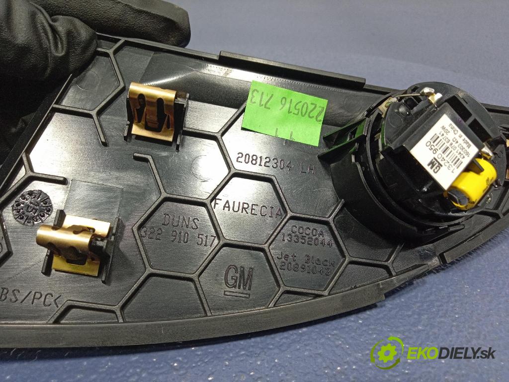 Opel Zafira 2016 kryt Plast: Interiéry: 20812304