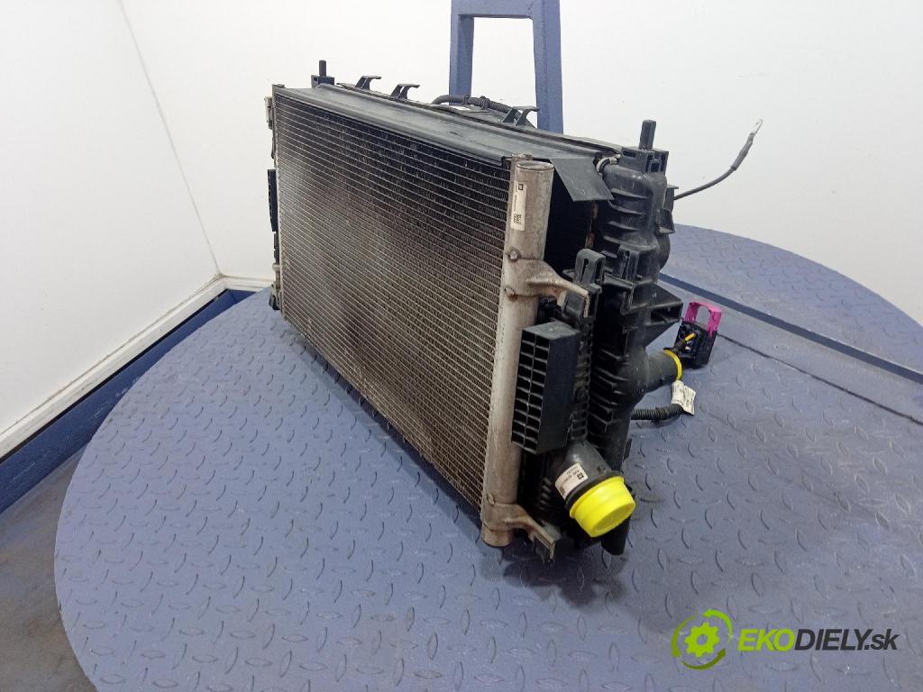 Opel Zafira 2016 Chladič Voda 13360890