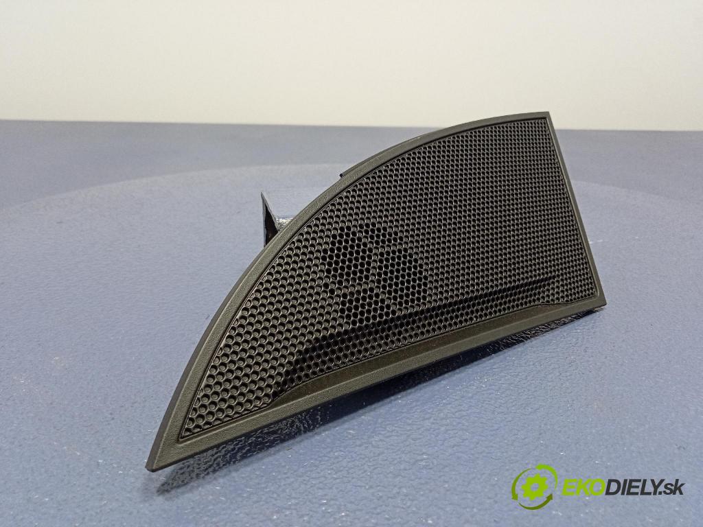 Opel Zafira 2016 kryt Plast: Interiéry: 20812305