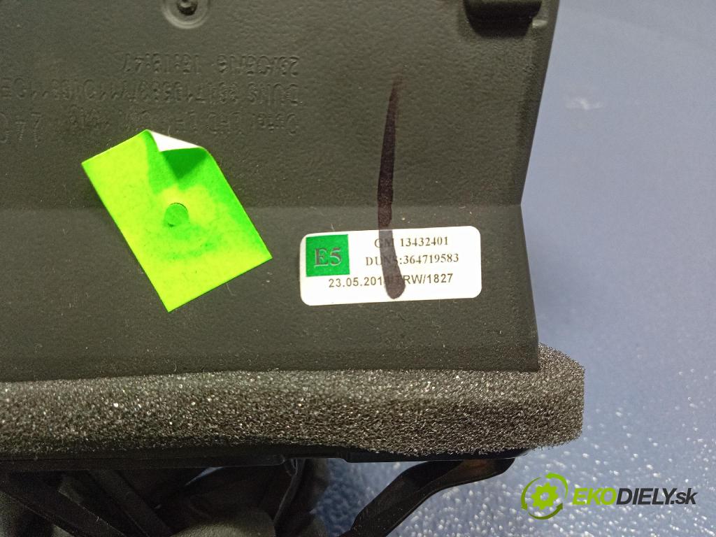 Opel Zafira 2016 Mřížky Proud vzduchu Vzduch: 13432401