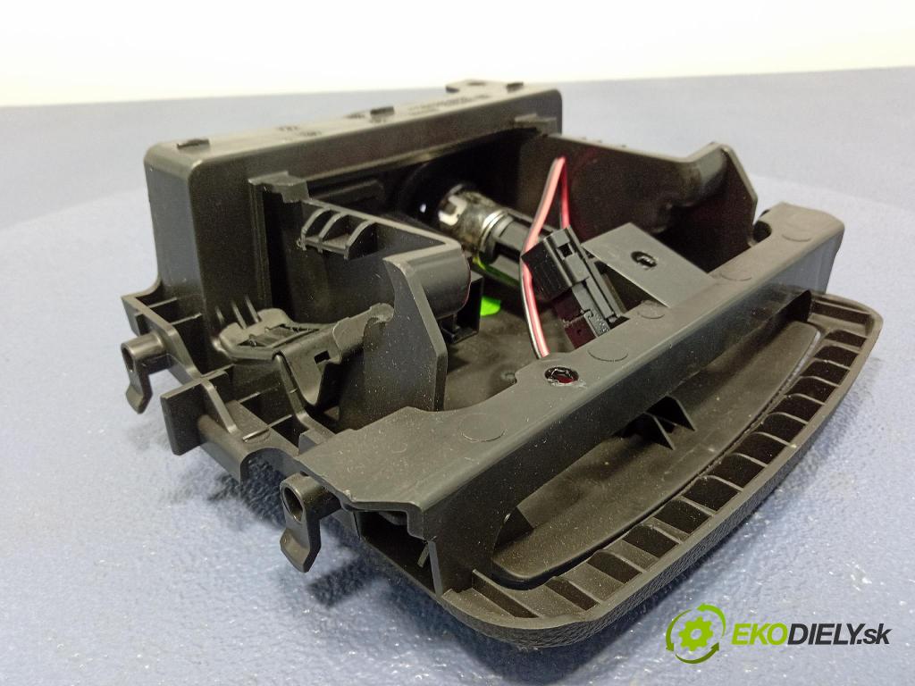 Opel Zafira 2016 kastlík 1059761X