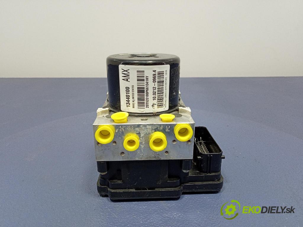 Opel Zafira 2016 čerpadlo ABS x 13440100