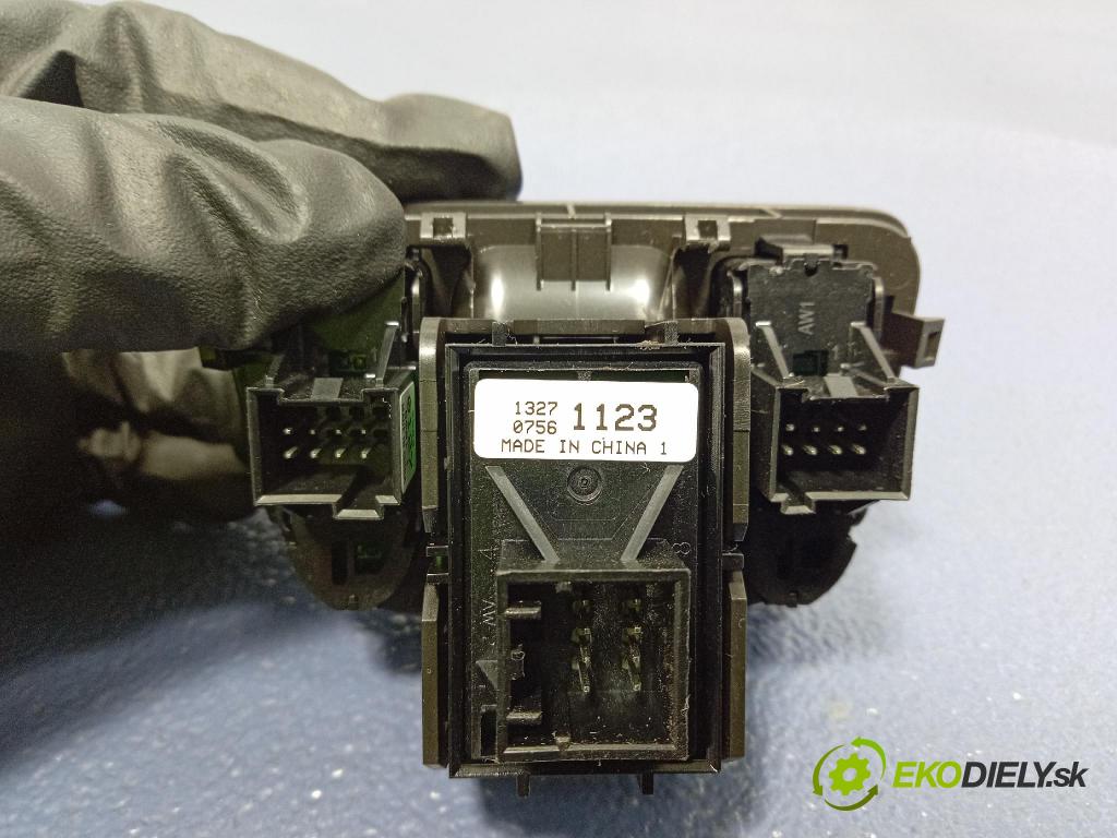 Opel Zafira 2016 Přepínač Brzda: Manuál 20921308