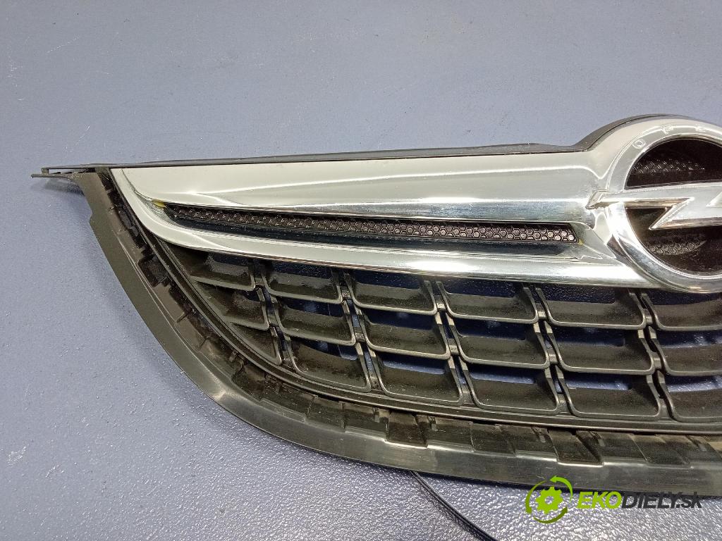 Opel Zafira 2016 mřížka / Gril: 13300698