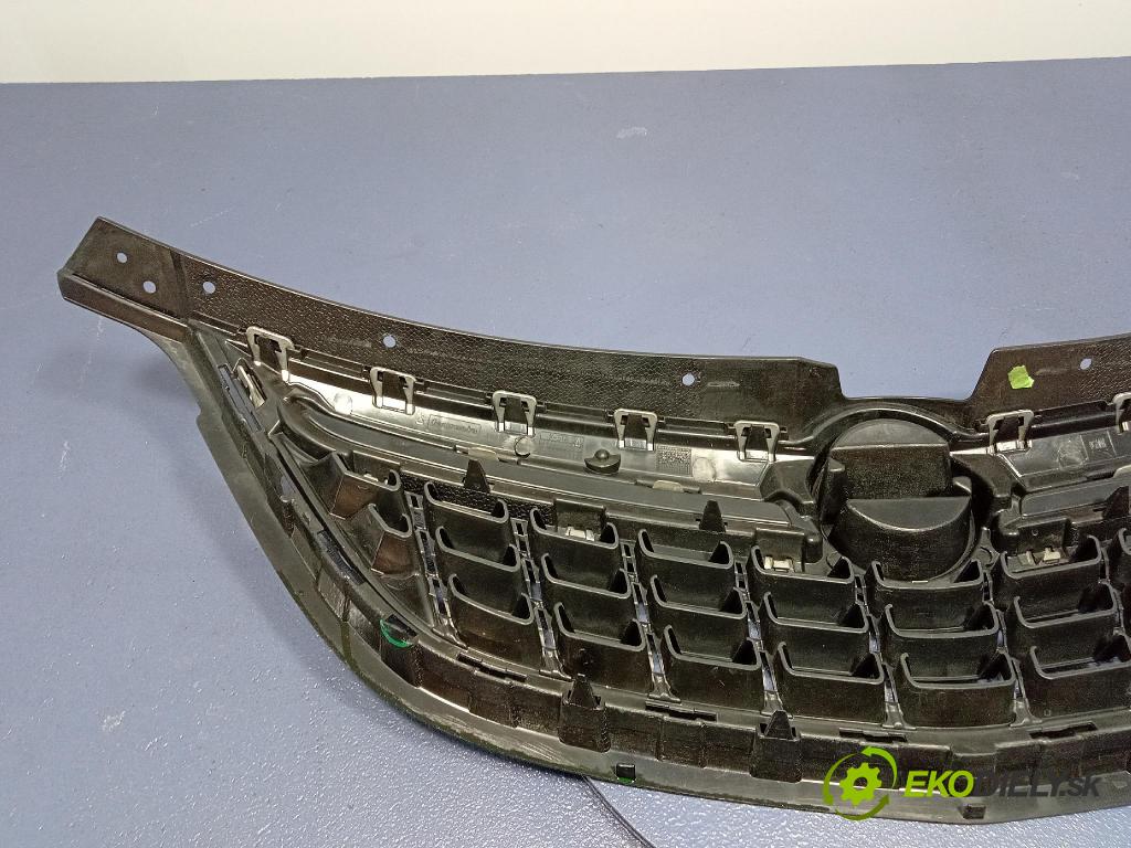 Opel Zafira 2016 mřížka / Gril: 13300698