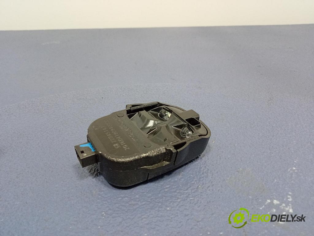 Opel Zafira 2016 snímač Déšť / Soumrak 22845143