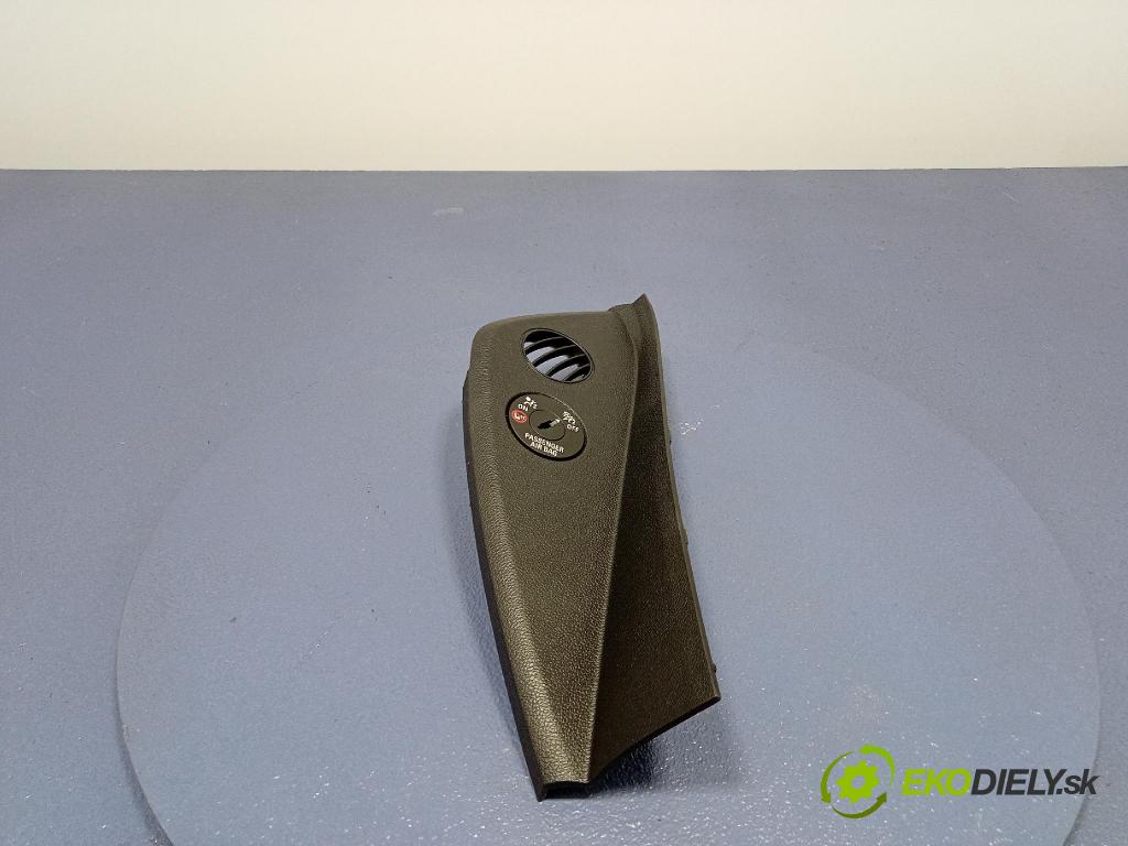 Opel Zafira 2016 kryt Plast: Interiéry: 13293527