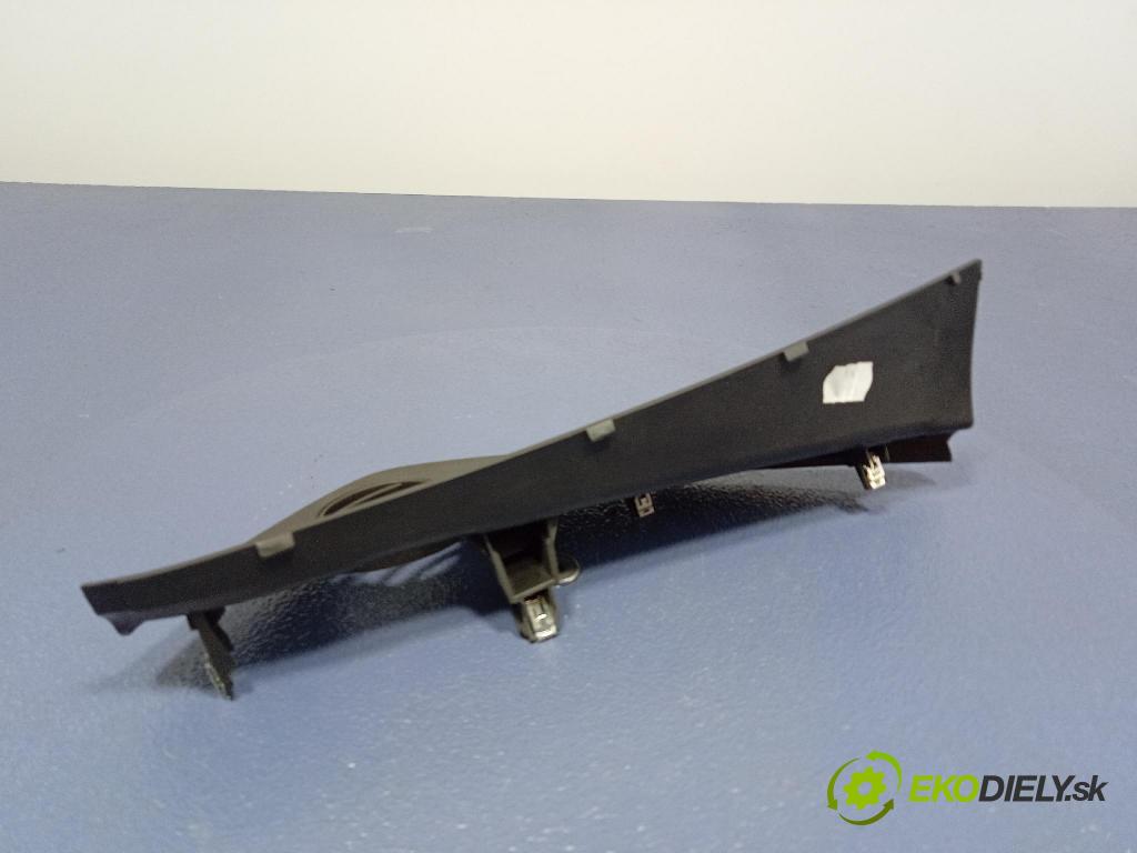 Opel Zafira 2016 kryt Plast: Interiéry: 13293526