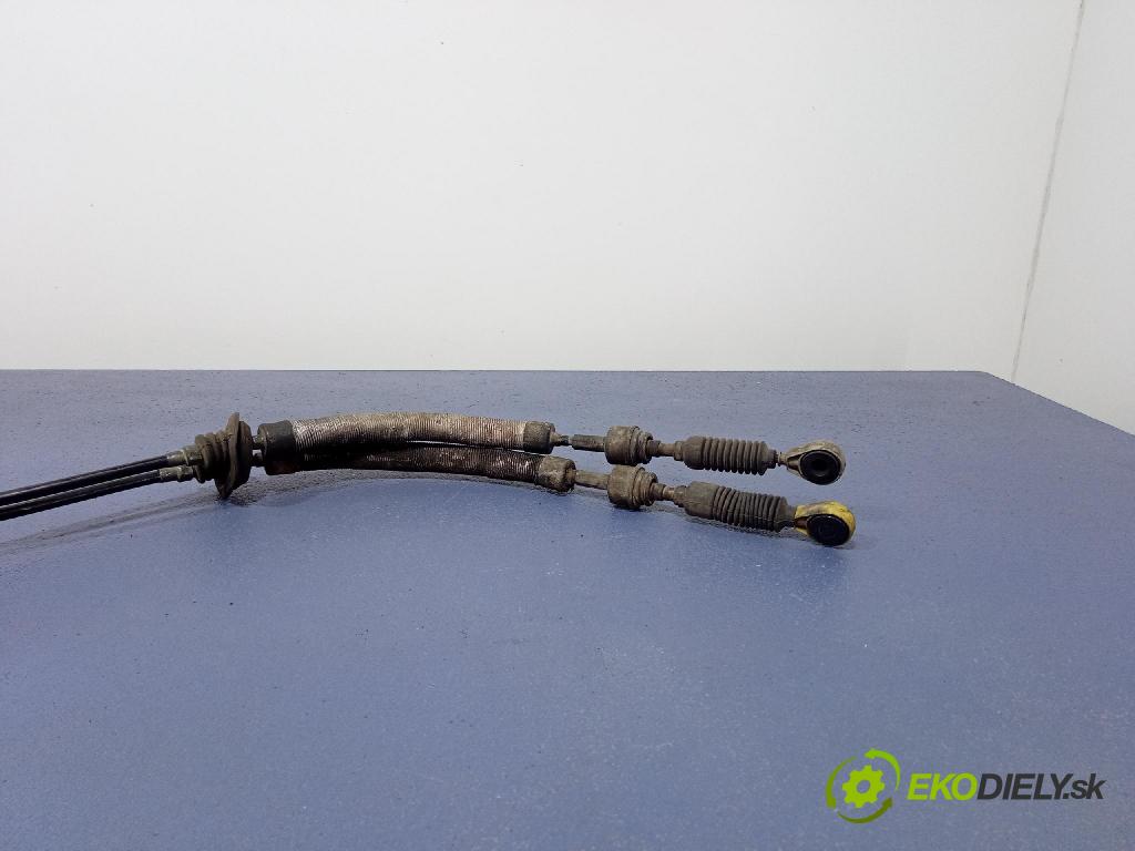 Mercedes Vito 1998 kulisa Změny Ozubené kola: A63826009