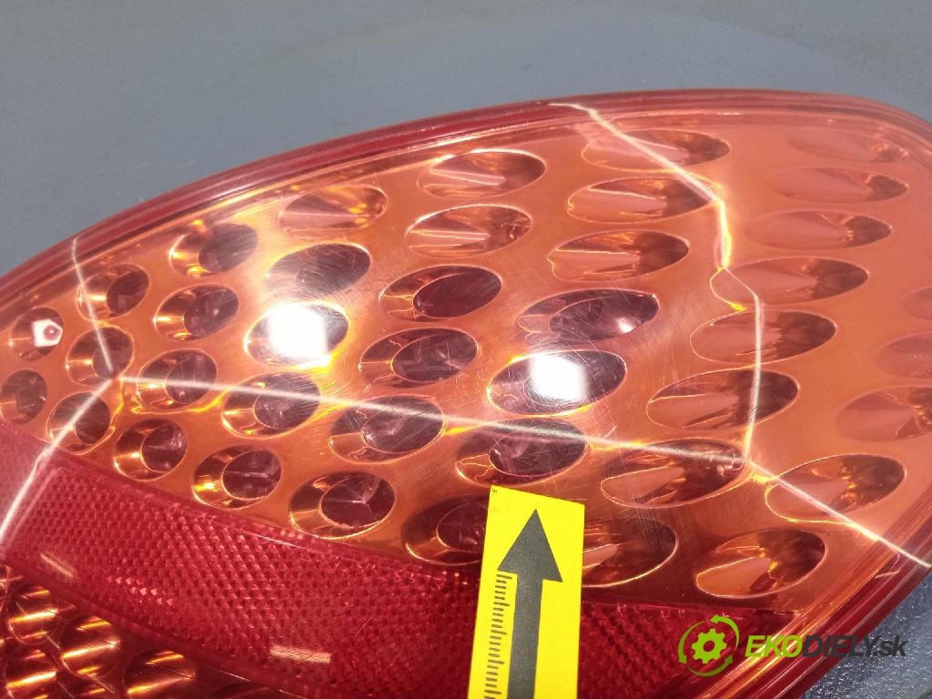 Peugeot 307 2005 světlo Zad: levá Mimo: 2560G