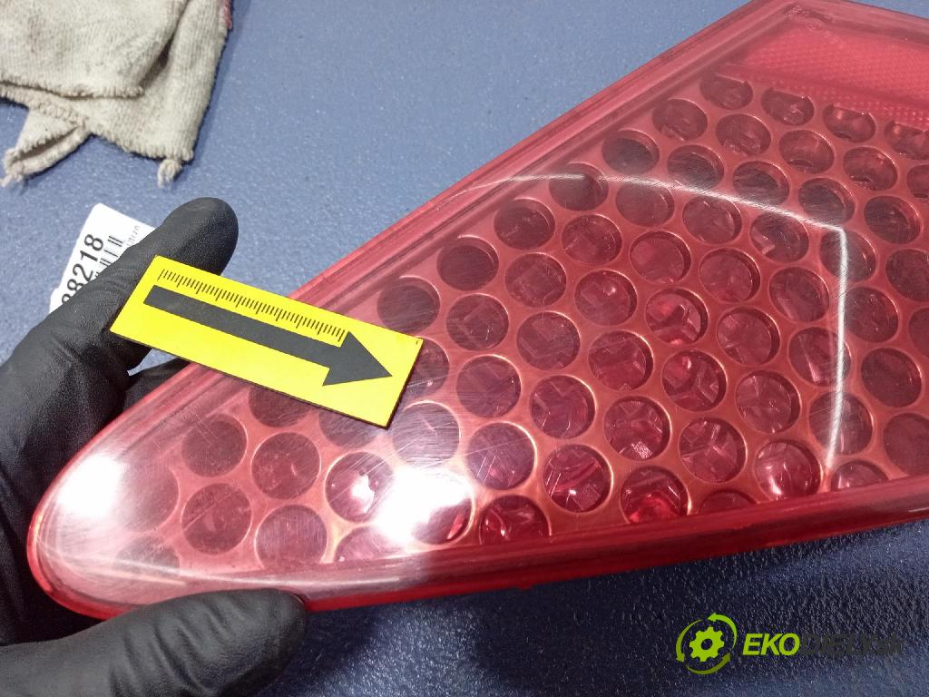 Peugeot 307 2005 světlo Zad: levá Uvnitř 2560G