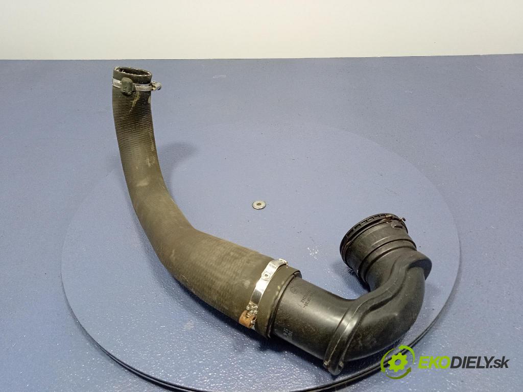 Opel Zafira 2016 trubka Vzduch: 13419572