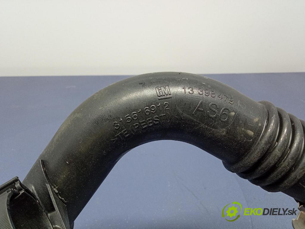 Opel Zafira 2016 trubka Vzduch: 13398479