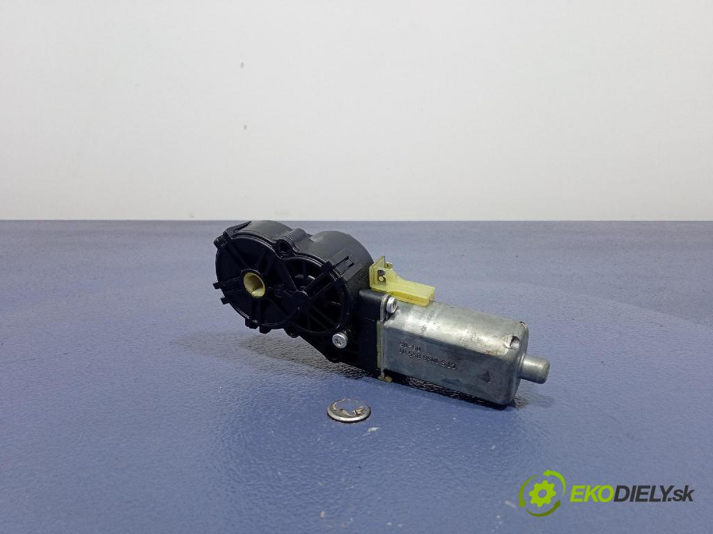 Peugeot 307 2005 Aktuátor: 105685501