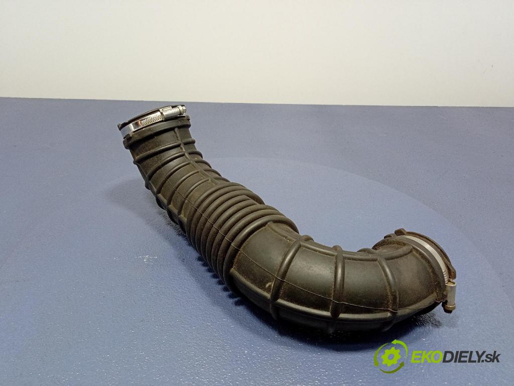 Opel Zafira 2016 rúrka Vzduch: 315875880