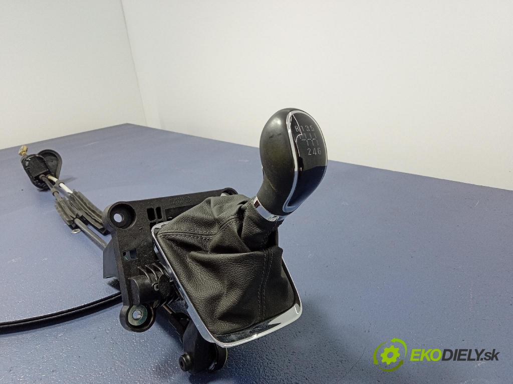 Opel Zafira 2016 Páka: Zmeny: 8126600010