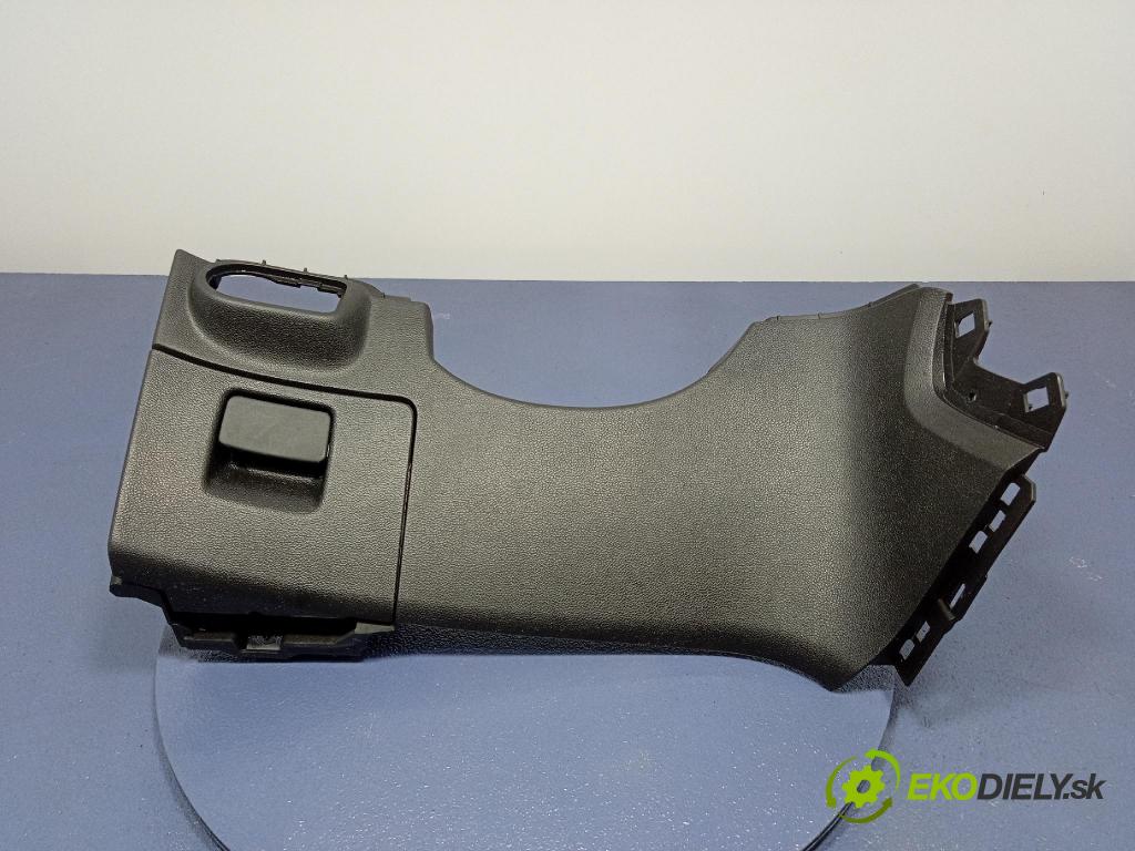 Opel Zafira 2016 kryt Plast: Interiéry: 13293522