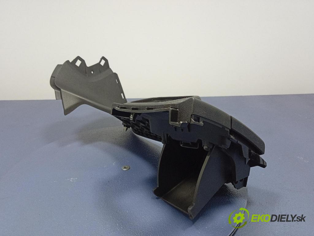 Opel Zafira 2016 kryt Plast: Interiéry: 13293522